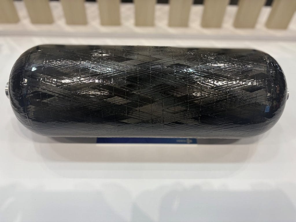 Hexcel and HyPerComp Unveil Advanced Composite Pressure Vessel at CAMX 2025